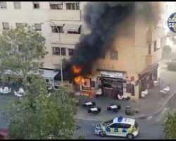 Un incendio en un bar de Pino Montano siembra la alarma en en barrio