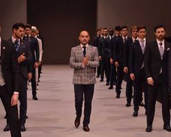Moda nupcial para ellos también en Sevilla de Boda