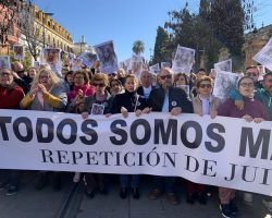 Más de 3.000 personas recuerdan a Marta del Castillo y piden «justicia» porque «hay culpables sueltos»