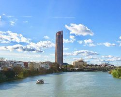 Muere el arquitecto César Pelli, autor de Torre Sevilla
