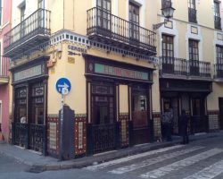 Se restaura la histórica taberna y restaurante El Rinconcillo