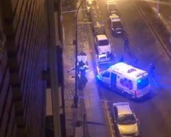 Muere un varón frente a la comisaría de Nervión tras un tiroteo