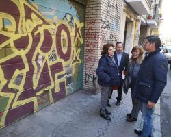 Ciudadanos denuncia “la invasión de grafitis” en San Lorenzo por “la llegada de okupas”