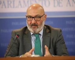 VOX deja de apoyar toda iniciativa del Gobierno de la Junta de Andalucía hasta que no se implemente el Pin Parental