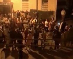 La orden de confinamiento se relaja gravemente por España. En Sevilla se pide que el Ejército entre en las Tres Mil Viviendas   