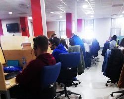 La Confederación General del Trabajo (CGT) denuncia que los más de 4.000 empleados de Konecta en Sevilla están sin medidas preventivas   