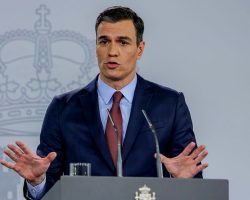 ¡Españoles!