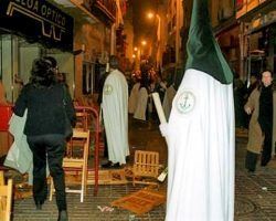 A los 20 años de la Madrugada del pánico, Sevilla ha vivido la Madrugada del coronavirus