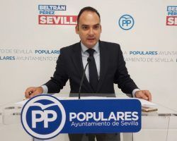 El PP sospecha que Juan Espadas se ha inventado para el Ayuntamiento el “Tezanos” de Sevilla