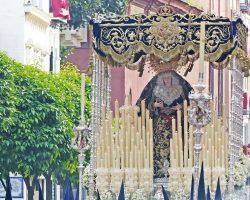 ¿Qué procesión pasará a la Historia por ser la primera de Sevilla después de la pandemia?