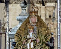 Sevilla seguirá sin procesiones, la Virgen de los Reyes tampoco saldrá este año