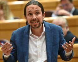 Los dragones de Sánchez y la vocecita del Marqués