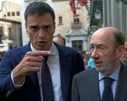 Conversación con Rubalcaba a tres metros bajo tierra: crónica de un golpe anunciado