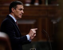 El monaguillo Sánchez y el tejón de los radicales