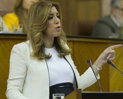 Susana Díaz jibarizada por Sánchez en la oposición