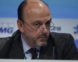 Esquema de la trama sobre el recuento electoral electrónico que amenaza a las democraciasEl making off de los reportajes del pucherazo de EEUU en España