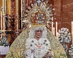 Sevilla celebró el día de la Esperanza a los pies de La Macarena del mundo 
