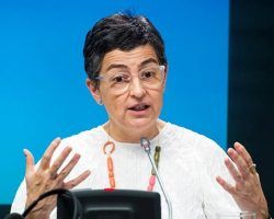La república de republiquetas es un circo