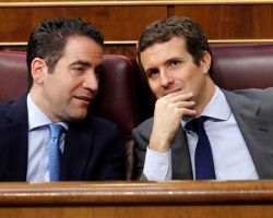 Rebajar con agua el vino y las aguas templadas de Pablo Casado