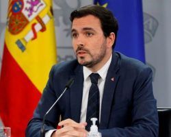 Varapalo monumental al ministro Garzón en comisión parlamentaria por la subida de precios de la electricidad