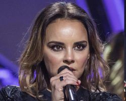 El año del estraperlo con Chenoa y los relojes blandos de Dalí