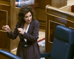 Los expertos estudian de qué material tienen fabricado el rostro los ministros del gobierno de SánchezLa ministra Montero acredita un grado de dureza en la cara casi extraterrestre