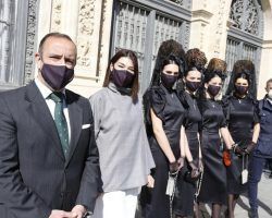 “La Mantilla, Sevilla del dolor a la alegría” nace para apoyar la moda, la cultura, la artesanía y la economía de Sevilla