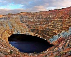 La Ruta. Riotinto, placenta de la madre Tierra