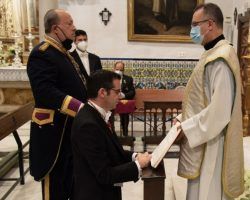 El compositor José Abraham es investido Caballero de San Fernando por su trayectoria profesional