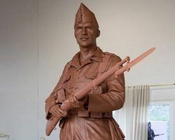 La Legión: Escultura conmemorativa y Exposición en SevillaEl Real Círculo del Labradores y el Centro de Historia y Cultura Militar difunden el patrimonio de Defensa