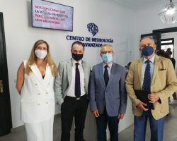 El Ayuntamiento y la Facultad de Medicina de Sevilla destacan el interés didáctico del libro «La Trepanación en Sevilla», del doctor Andrés MuñozEl autor y neurocirujano ha destacado que la obra muestra en paralelo la evolución de la cirugía craneal en la ciudad de Sevilla y la realidad histórica de la ciudad a lo largo de los siglos