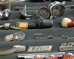 Automóvil: ¿Cómo cambiar el faro trasero del coche y ahorrar en la reparación?