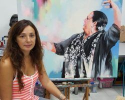 Nuria Postigo, autora del Cartel de la Velá de Triana 2021 que se presenta en unas horas: «Me atrae más pintar la luz, los espacios vacíos o el silencio, que las formas»