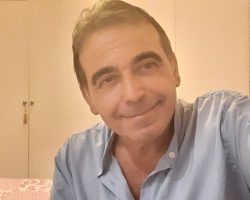 HOY VIERNES: 3 MINUTOS CON PEPE. Un Ave María en el Pleno municipal