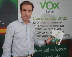 VOX apuesta por una educación donde se premie la cultura del esfuerzo y se denuncie el intento de adoctrinamiento político y sexualJavier Cortés: "Lo decimos alto y claro: señores socialistas, saquen sus sucias manos de nuestros hijos”