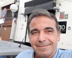 MI REFLEXIÓN DE CUARESMA: Hagusté er favó de traerme er libro de reclamasione, pleaze 