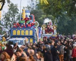 El Distrito Triana da a conocer al Heraldo y a los Reyes Magos para la Cabalgata de 2025Manuel Lobo, Carmelo Travado y Francisco Pozo encarnarán a Melchor, Baltasar y al Heraldo, respectivamente, mientras el Gaspar volverá a ser por sorteo
