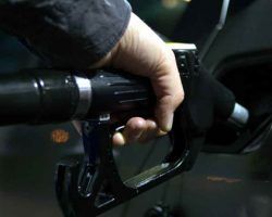 Las gasolineras más baratas en el Puente de Los SantosLos precios de más de 11.300 gasolineras de toda España actualizados a diario