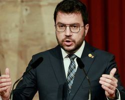 Jaque al monolingüismo educativo en Cataluña