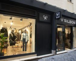Silbon celebra 10 años en Sevilla inaugurando Flagship Store más dos próximas aperturasLa marca de moda prevé cerrar 2021 con 31 puntos de ventas físicos y otros 3 on line