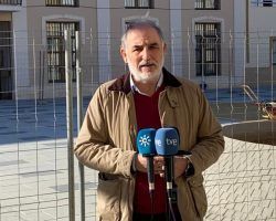 VOX critica la ausencia de un Plan Hidrológico Nacional que “condena a la ruina” a miles de agricultores en Andalucía Valpuesta: "La Agenda 2030 que considera que esto de la soberanía alimentaria es un capricho"