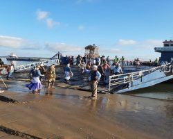 Comienzan los pasos por Bajo de Guía en Sanlúcar de Barrameda y el Vado del Quema en Aznalcázar46 hermandades estarán hoy en camino hacia la aldea, bajo la protección del Plan Romero