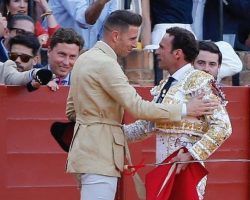 El torero y el secador de hotel