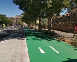 Reabierto al tráfico todos los carriles de la Ronda mientras finalizan los trabajos de ampliación del acerado y traslado del carril bici