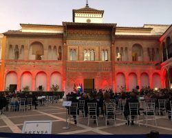 Todos los fiascos del Ayuntamiento de Sevilla en la celebración de la vuelta al mundo… hasta la mamarrachada final