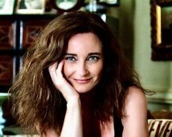 El curso de la CEU sobre Moda, cultura y sociedad de la doctora Bárbara Rosillo podrá seguirse también on line y en directo a través de la plataforma Zoom