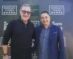 Cumbre de famosos en Bellasombra, la finca de Enrique Tomás en la semana de los Grammys