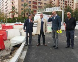 La nueva rotonda para acceder directamente a Los Bermejales se abrirá el martes  