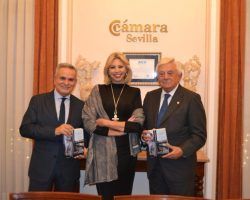Gran éxito de la presentación del libro “Todos los Anónimos Infinitos” de Marina Bernal en la Cámara de Comercio de Sevilla