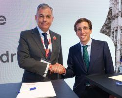 Sevilla y Madrid firman un convenio de colaboración para promocionarse conjuntamente como destino turístico